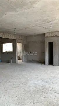Satılır 3 otaqlı mənzil 135 m²
