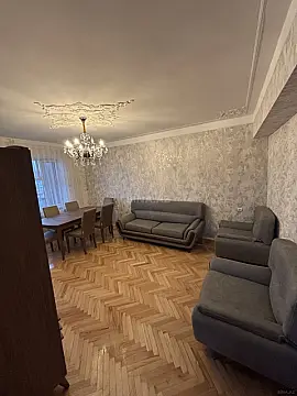 Satılır 3 otaqlı mənzil 85 m²