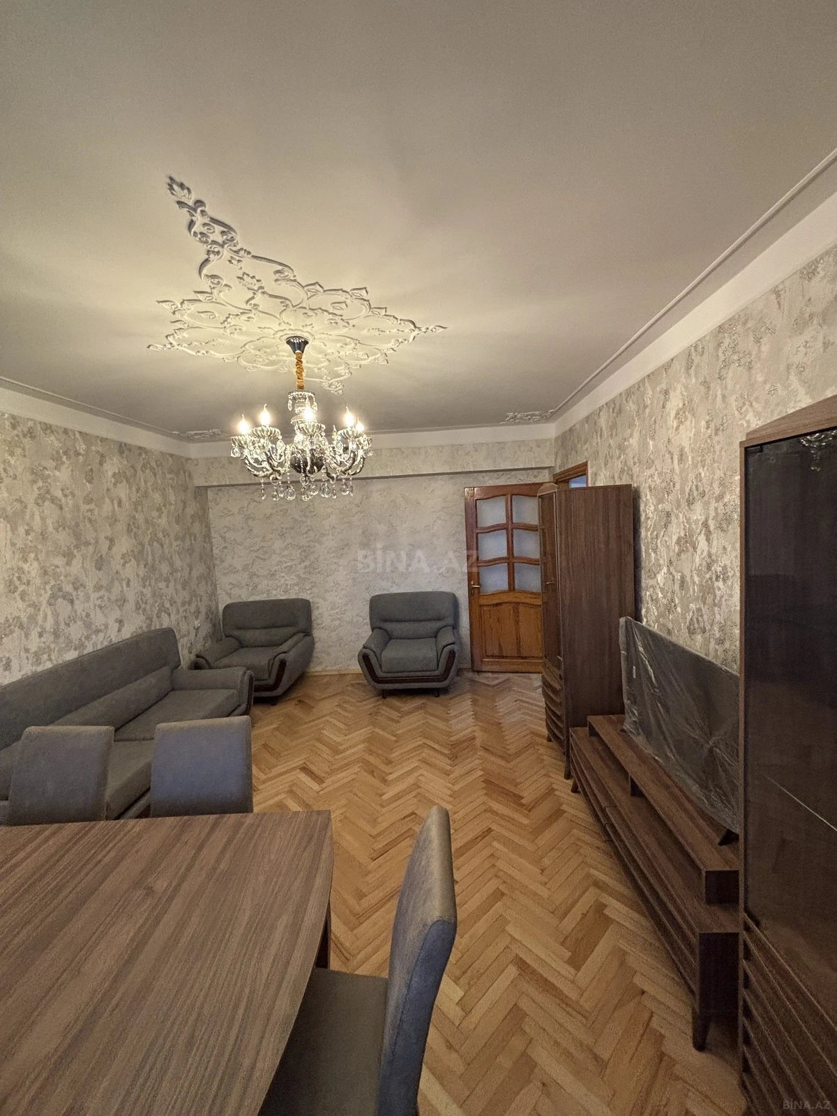 Satılır 3 otaqlı mənzil 85 m²