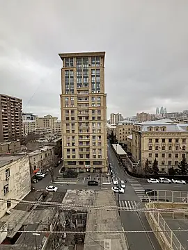 Satılır 3 otaqlı mənzil 85 m² — Bakı, Nizami 3 otaq 85.00 m²