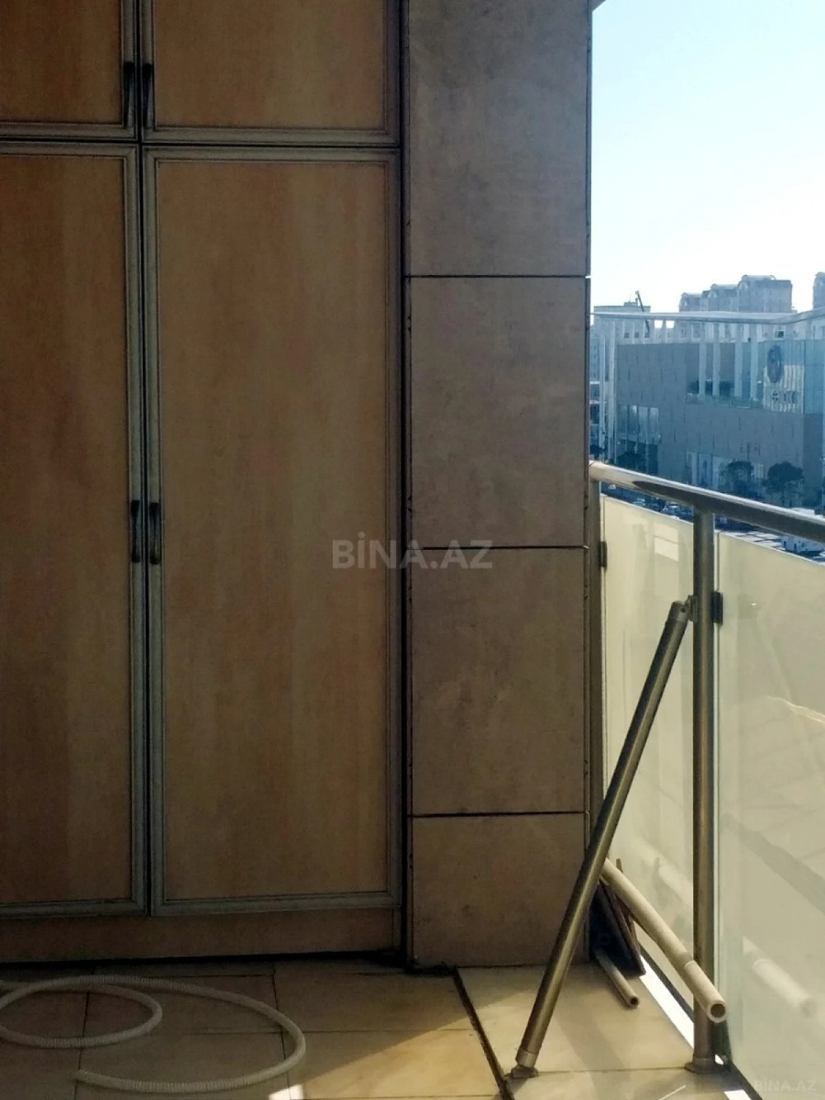 Satılır 2 otaqlı mənzil 52 m²