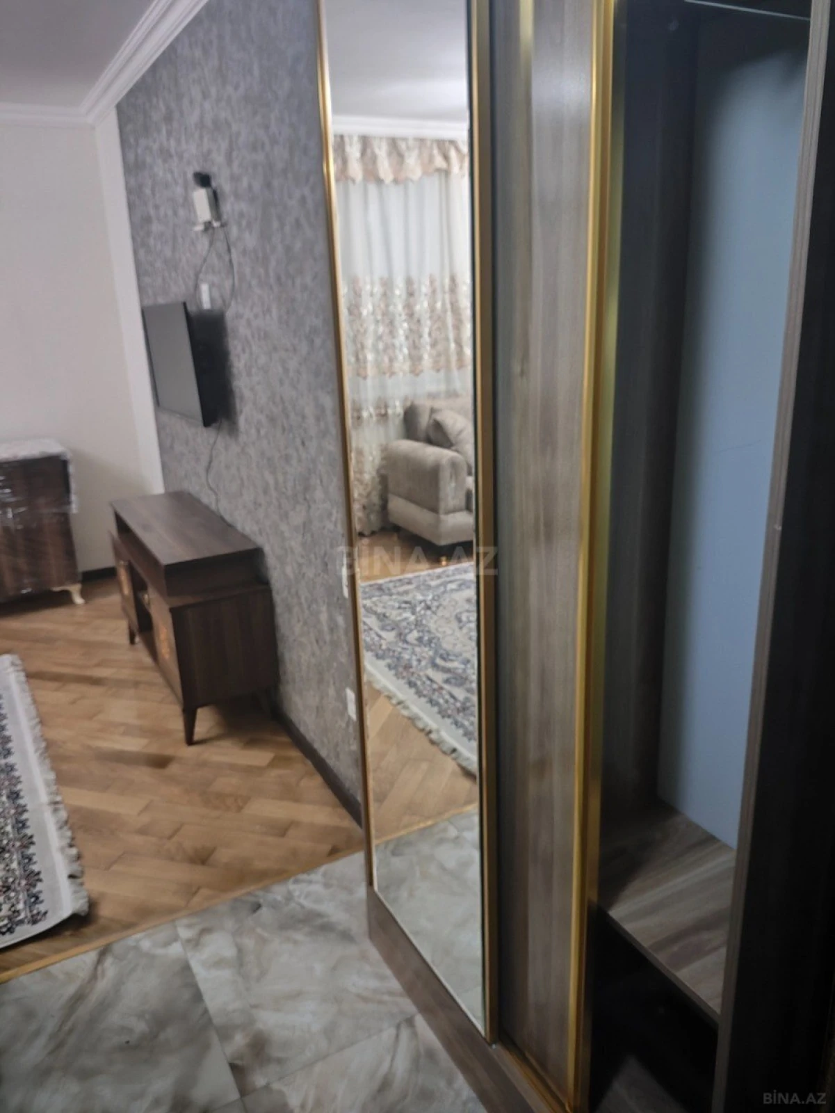Kirayə verilir 2 otaqlı mənzil 40 m²