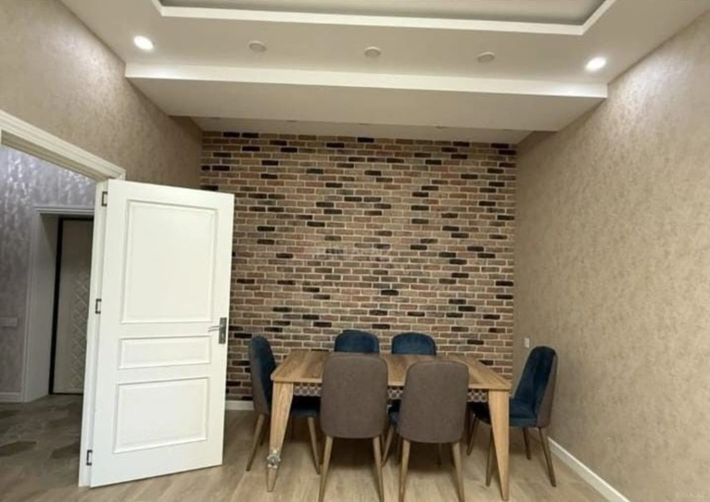 Kirayə verilir 3 otaqlı mənzil 90 m²