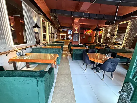 Satılır obyekt 135 m²