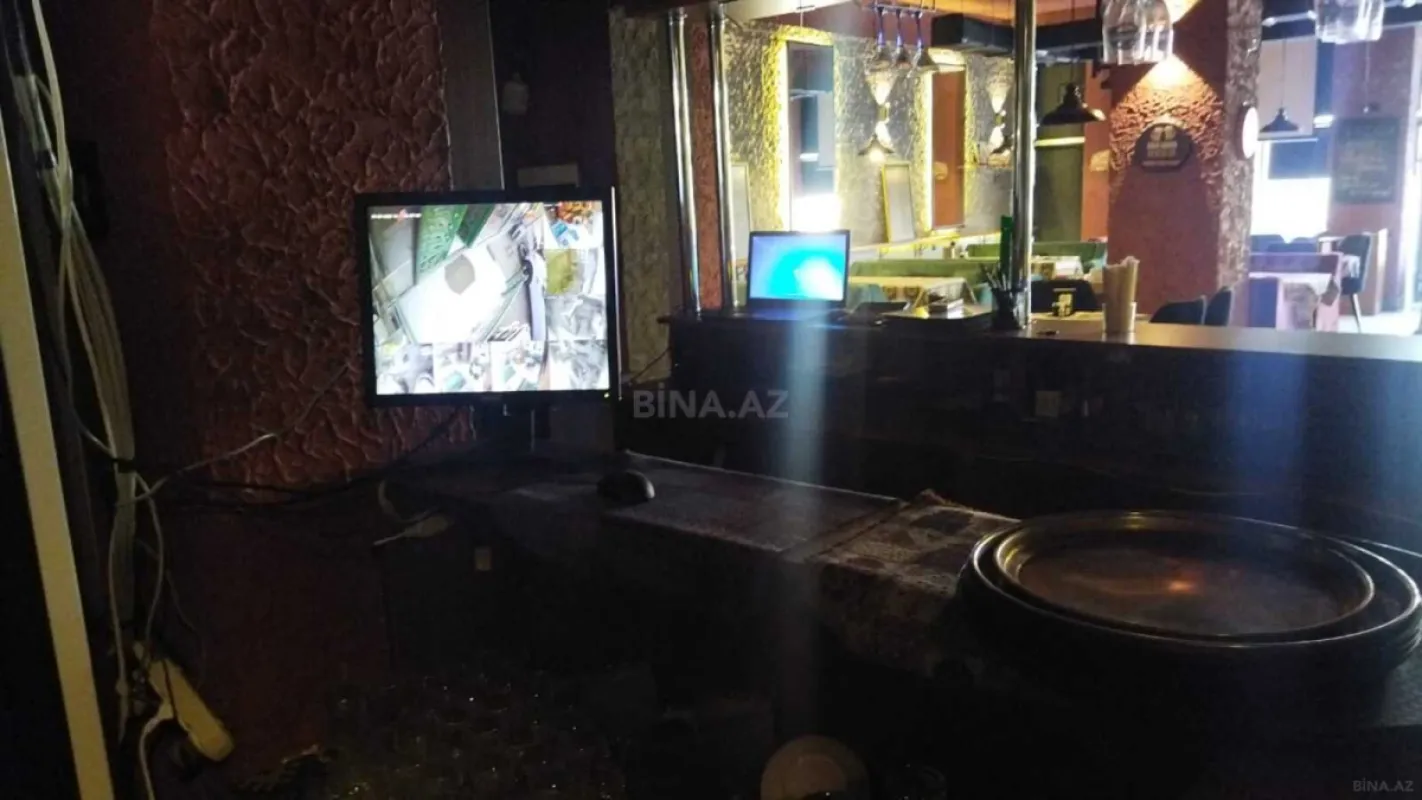 Satılır obyekt 135 m²