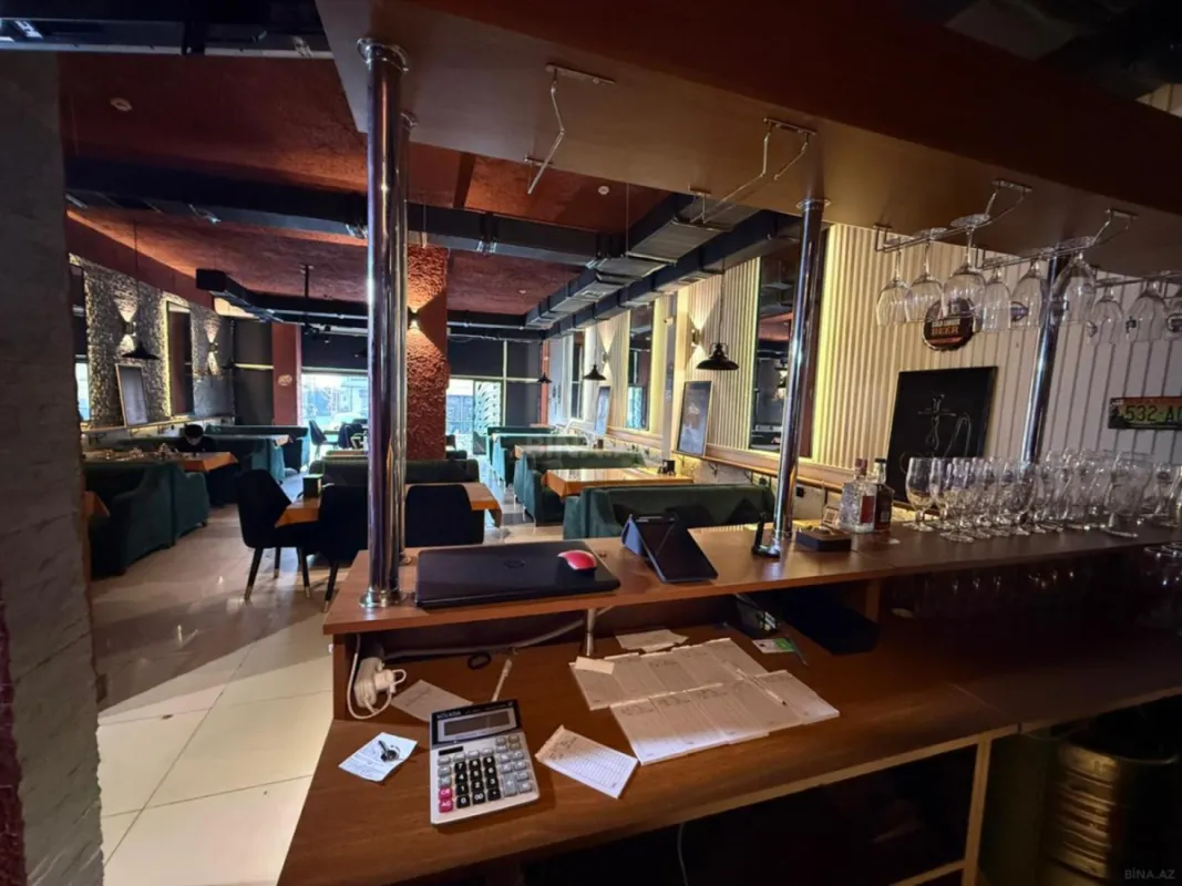 Satılır obyekt 135 m²