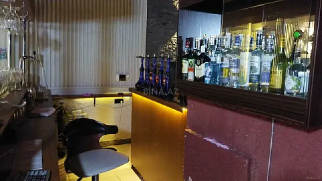 Satılır obyekt 135 m²