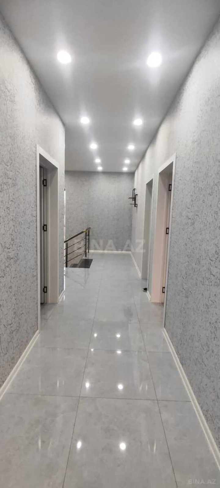 Satılır 5 otaqlı həyət evi 150 m²