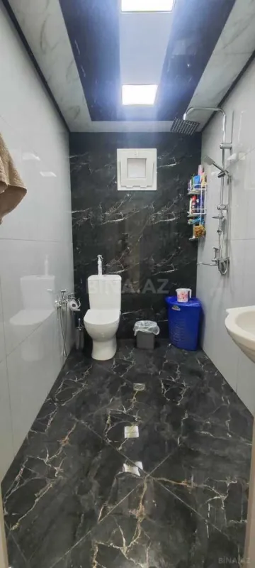 Satılır 5 otaqlı həyət evi 150 m²