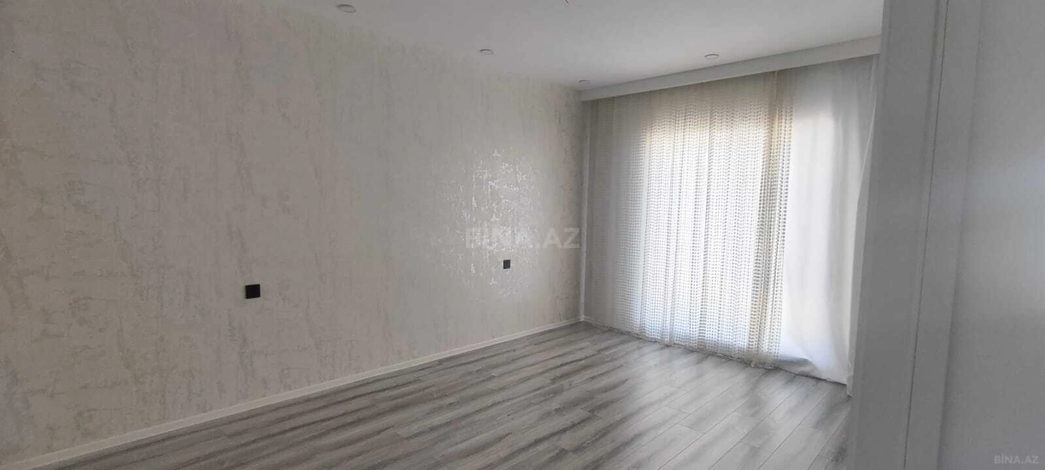 Satılır 5 otaqlı həyət evi 150 m²