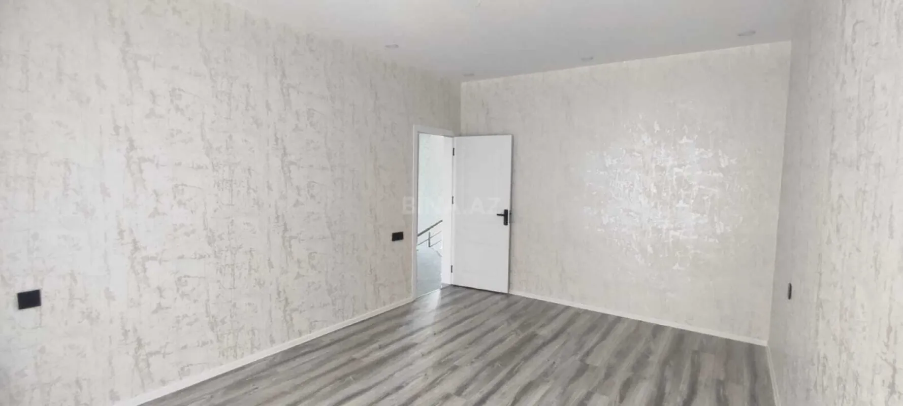Satılır 5 otaqlı həyət evi 150 m²
