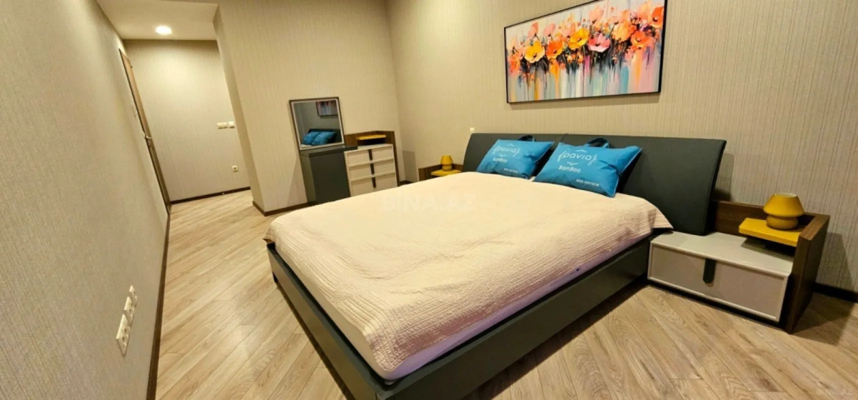 Kirayə verilir 3 otaqlı mənzil 170 m²