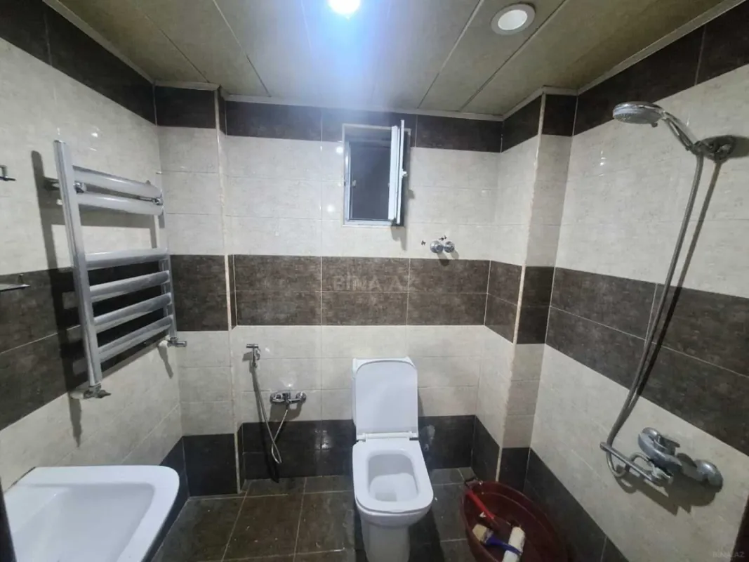 Kirayə verilir 2 otaqlı mənzil 62 m²