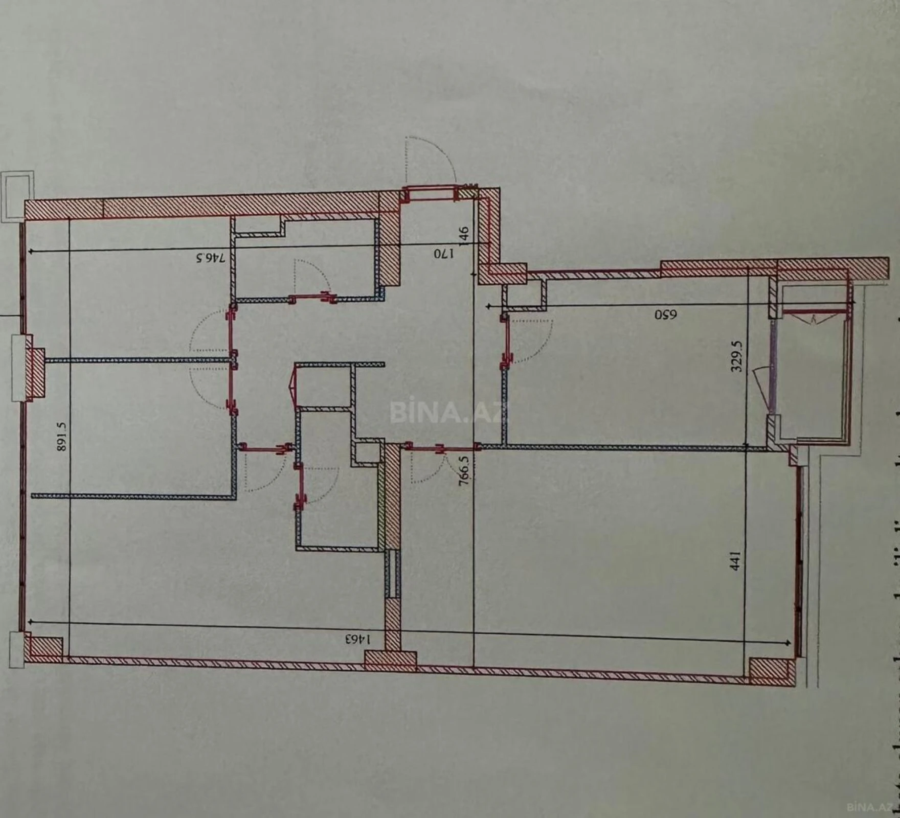 Satılır 4 otaqlı mənzil 128.9 m²