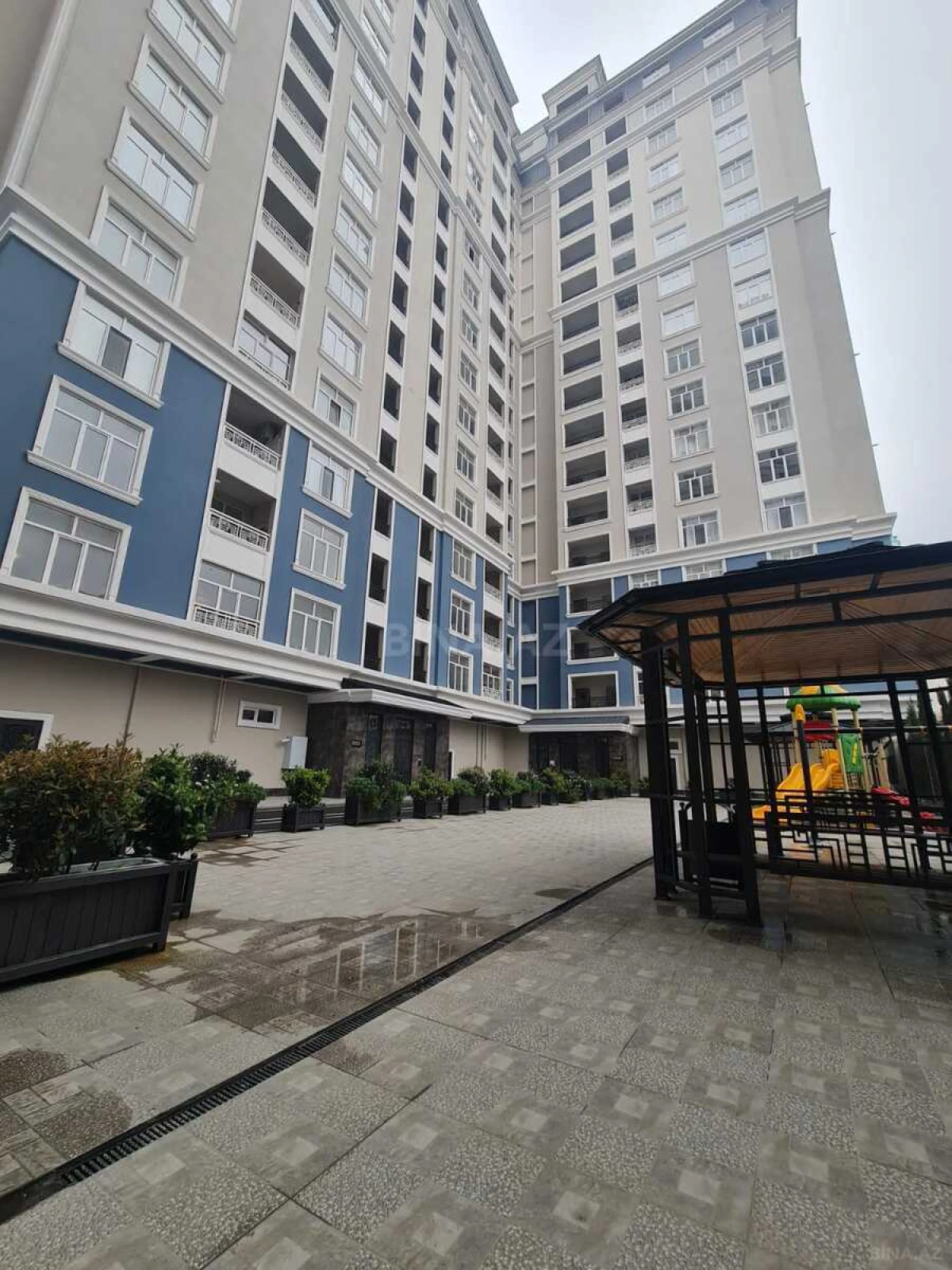 Kirayə verilir 2 otaqlı mənzil 56 m²