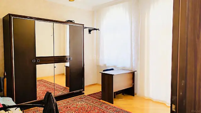 Satılır 6 otaqlı həyət evi 510 m²