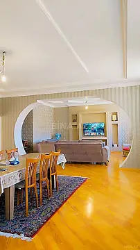 Satılır 6 otaqlı həyət evi 510 m²