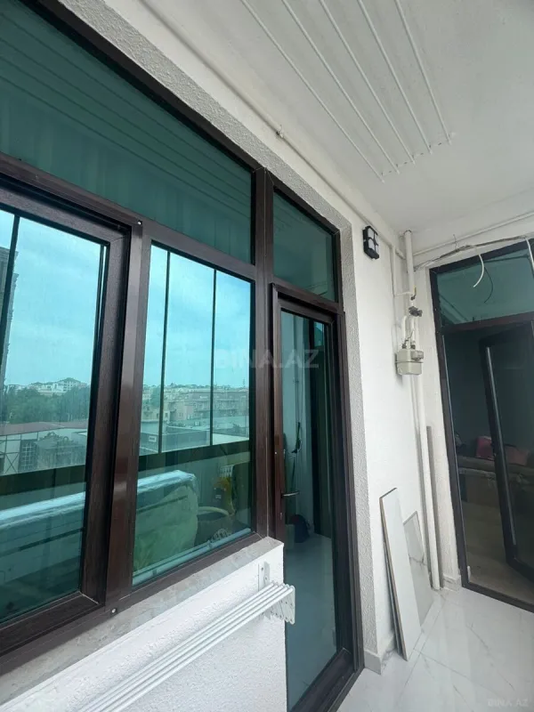 Satılır 3 otaqlı mənzil 105 m²