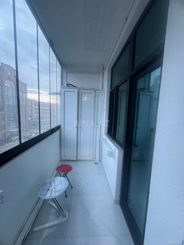 Satılır 3 otaqlı mənzil 105 m²