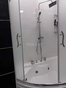 Satılır 3 otaqlı mənzil 125 m²