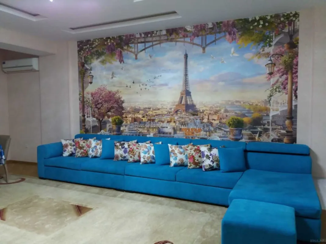 Satılır 3 otaqlı mənzil 125 m²