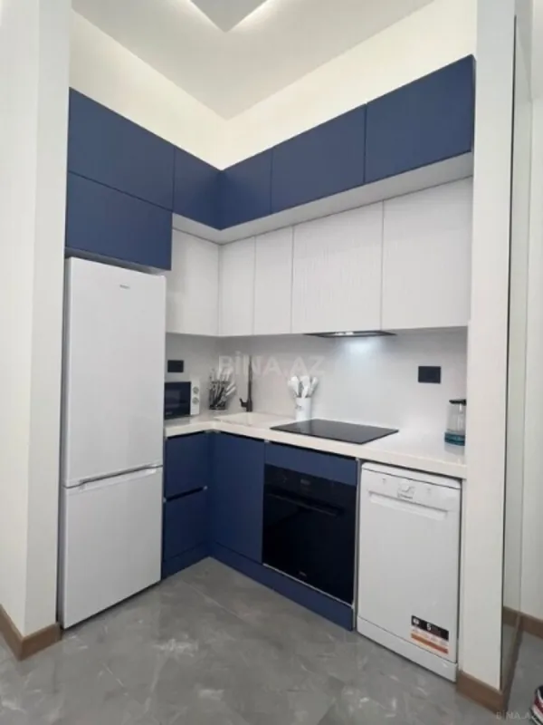 Kirayə verilir 2 otaqlı mənzil 70 m²