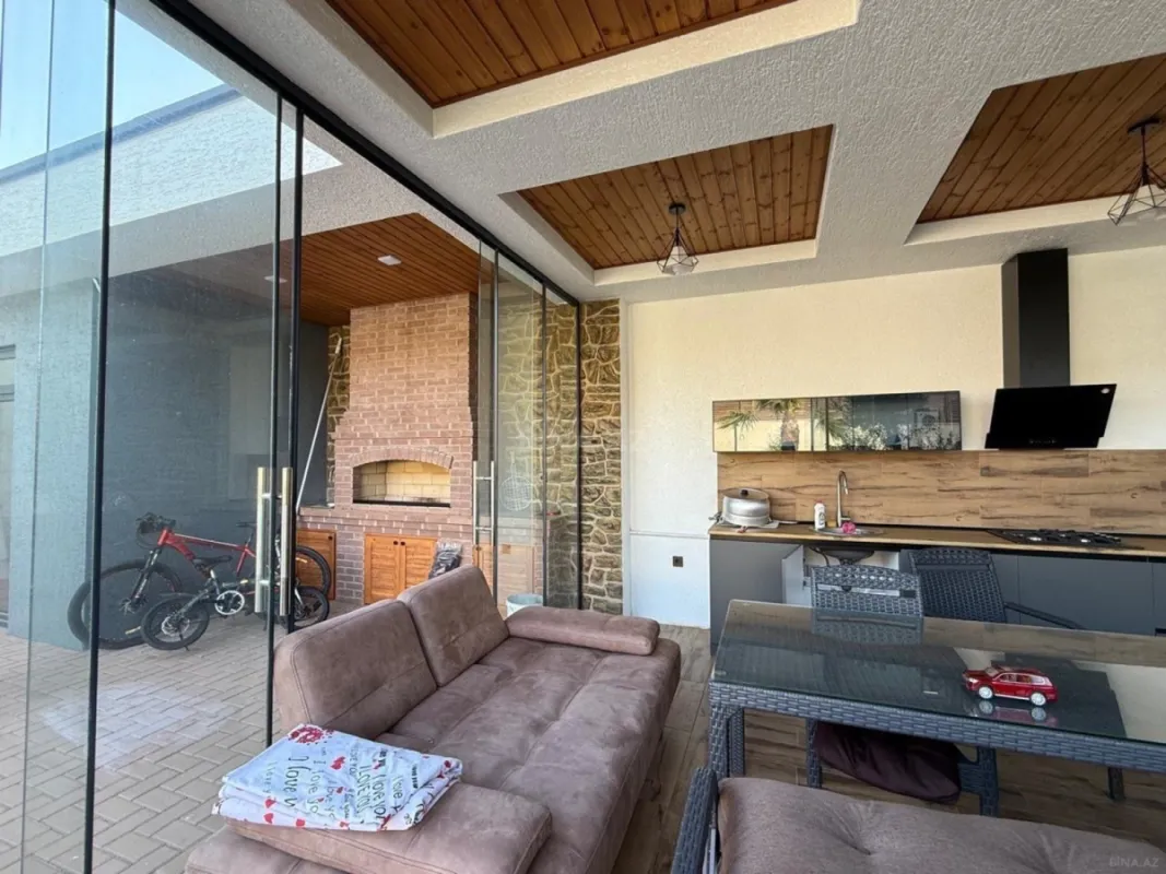 Kirayə verilir 5 otaqlı həyət evi 300 m²