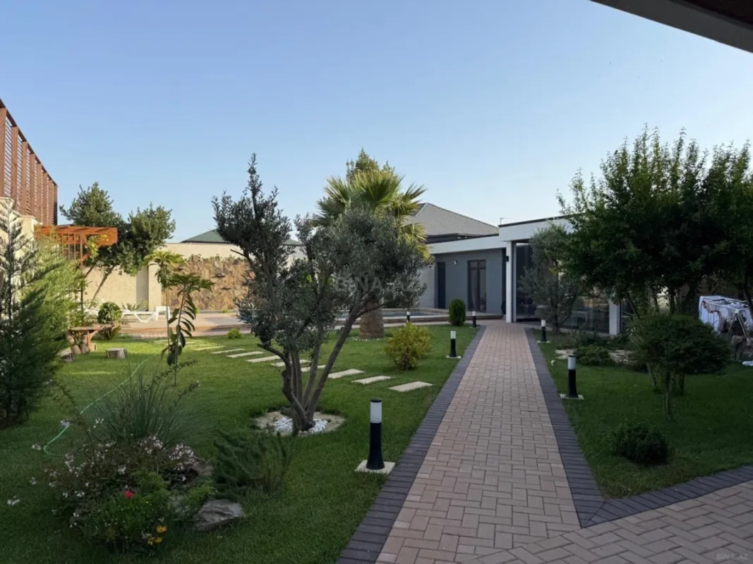 Kirayə verilir 5 otaqlı həyət evi 300 m²