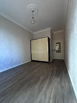 Satılır 3 otaqlı mənzil 120 m²