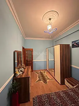Satılır 2 otaqlı mənzil 96 m²