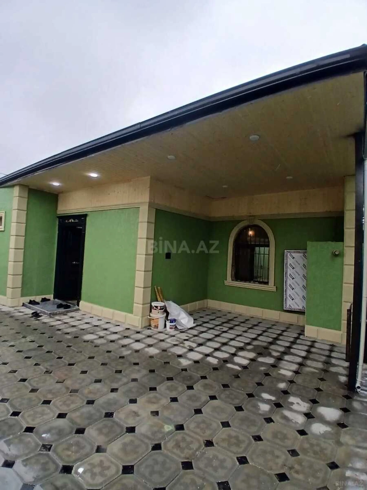 Satılır 4 otaqlı həyət evi 100 m²