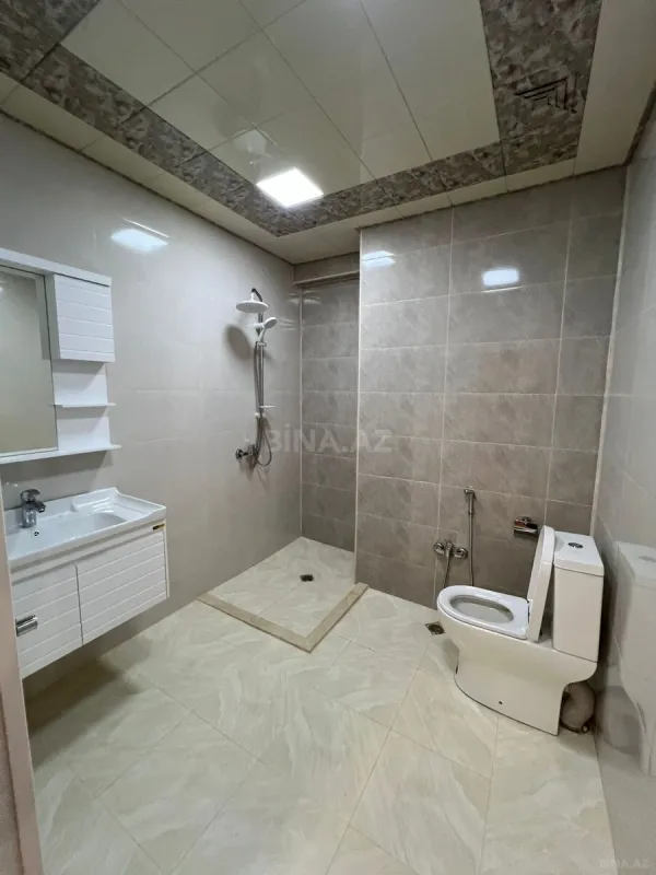 Kirayə verilir 2 otaqlı mənzil 100 m²