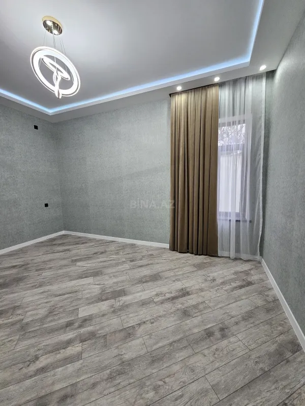 Satılır 4 otaqlı həyət evi 160 m²