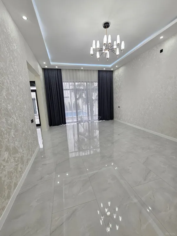 Satılır 4 otaqlı həyət evi 160 m²
