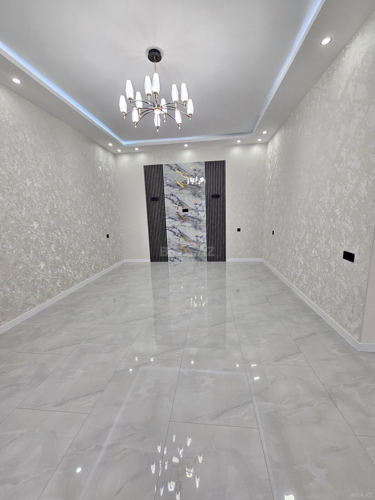 Satılır 4 otaqlı həyət evi 160 m²