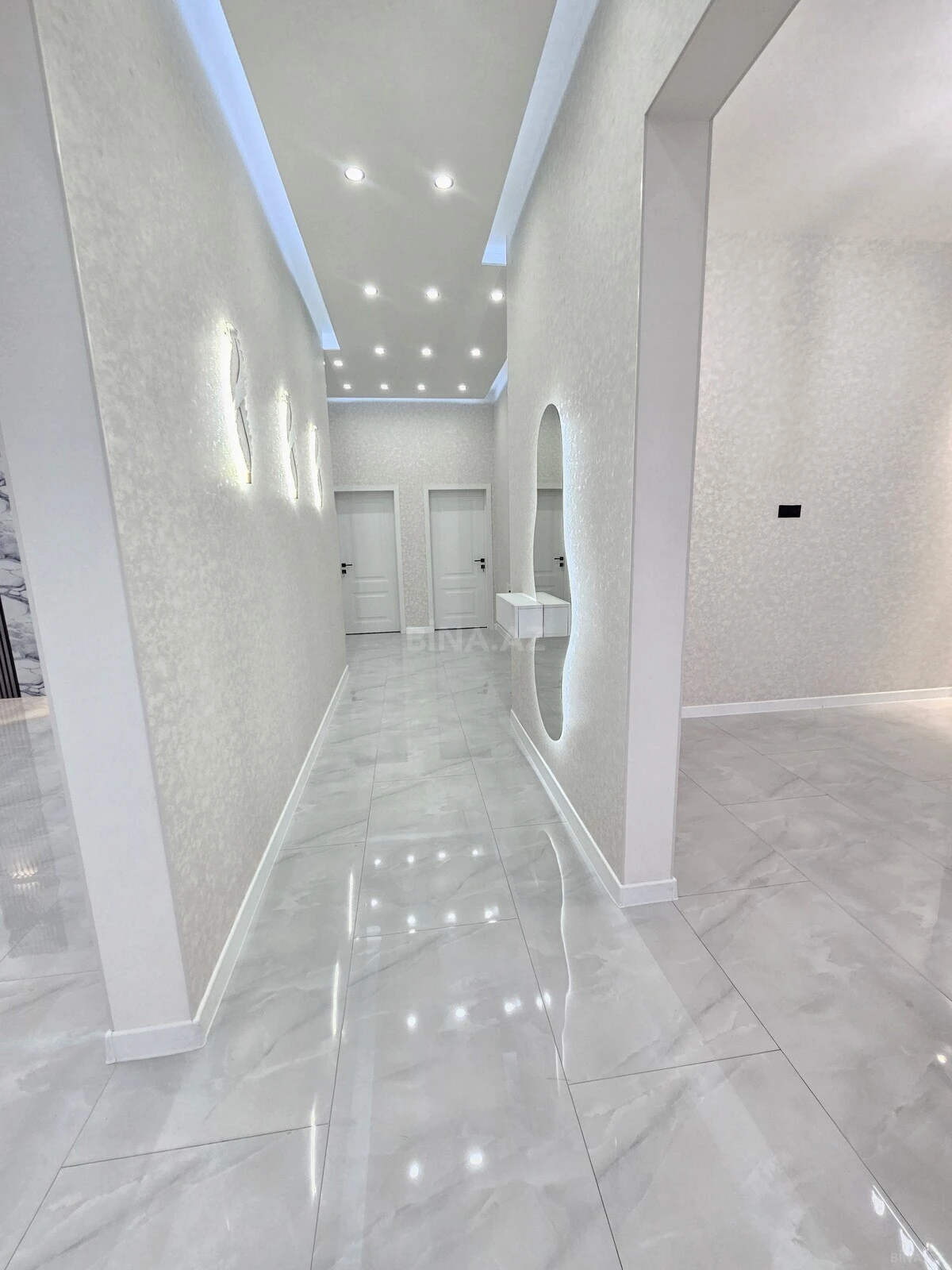 Satılır 4 otaqlı həyət evi 160 m²