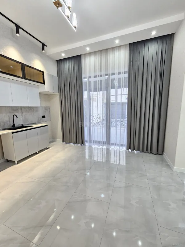 Satılır 4 otaqlı həyət evi 160 m²