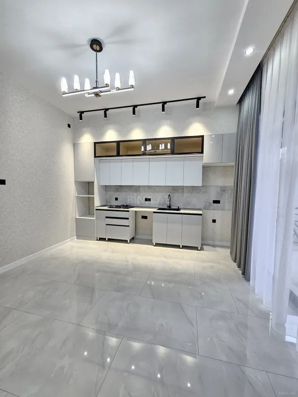 Satılır 4 otaqlı həyət evi 160 m²