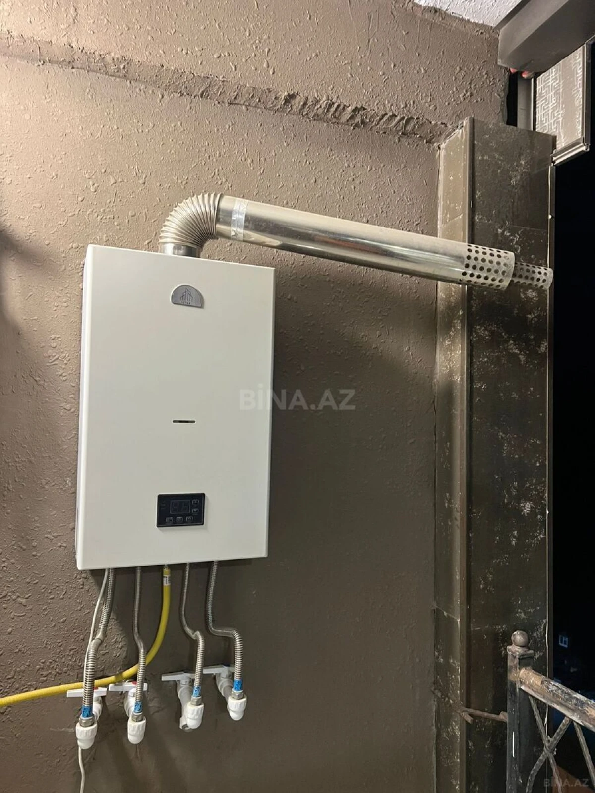 Kirayə verilir 2 otaqlı mənzil 65 m²