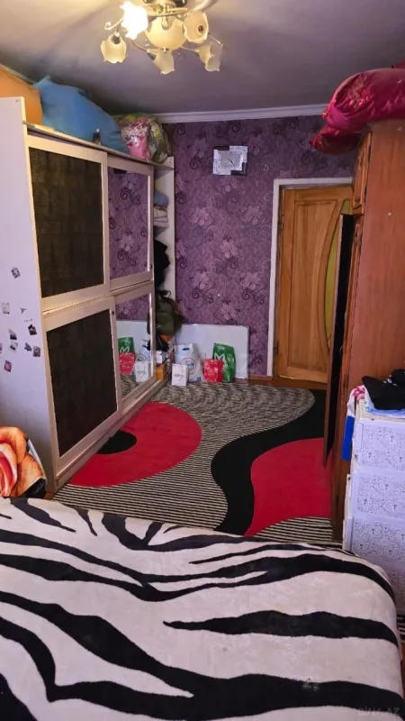 Satılır 4 otaqlı mənzil 100 m²