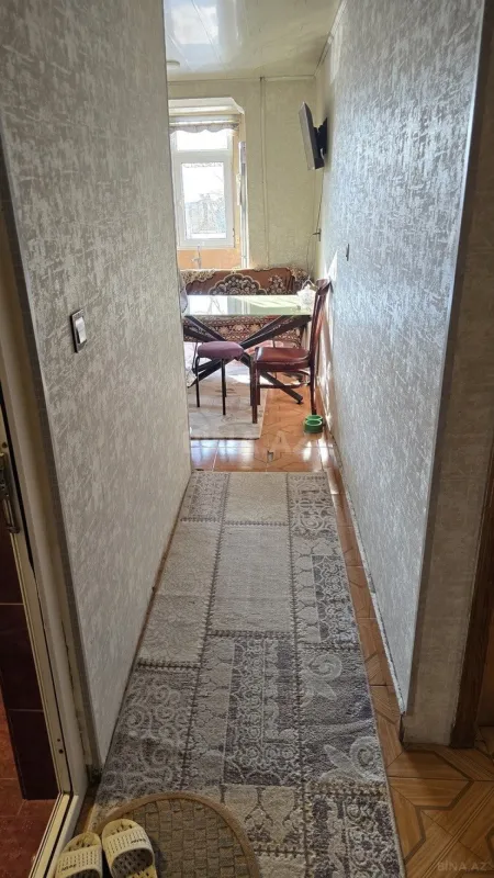 Satılır 4 otaqlı mənzil 100 m²