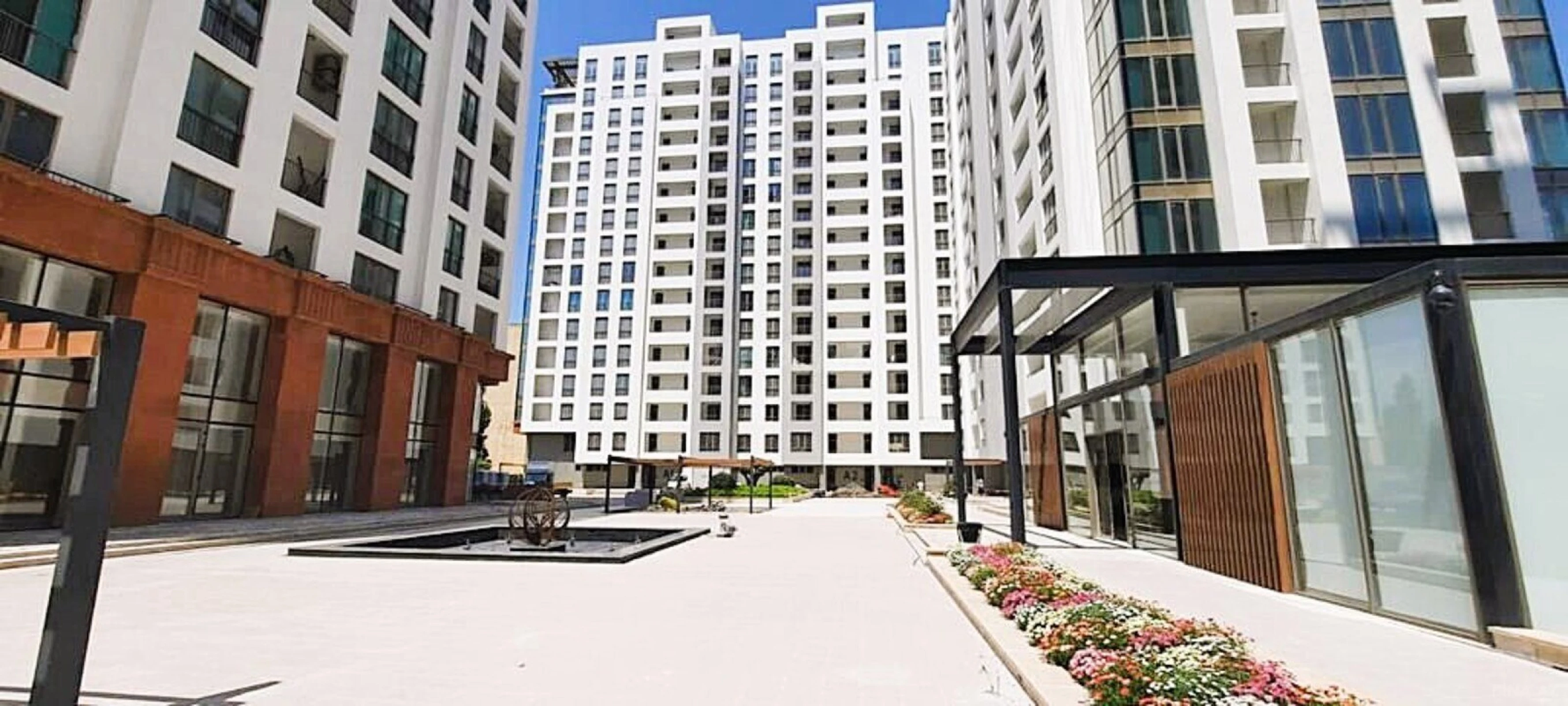 Kirayə verilir 2 otaqlı mənzil 65 m²