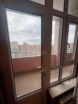 Kirayə verilir 3 otaqlı mənzil 85 m²