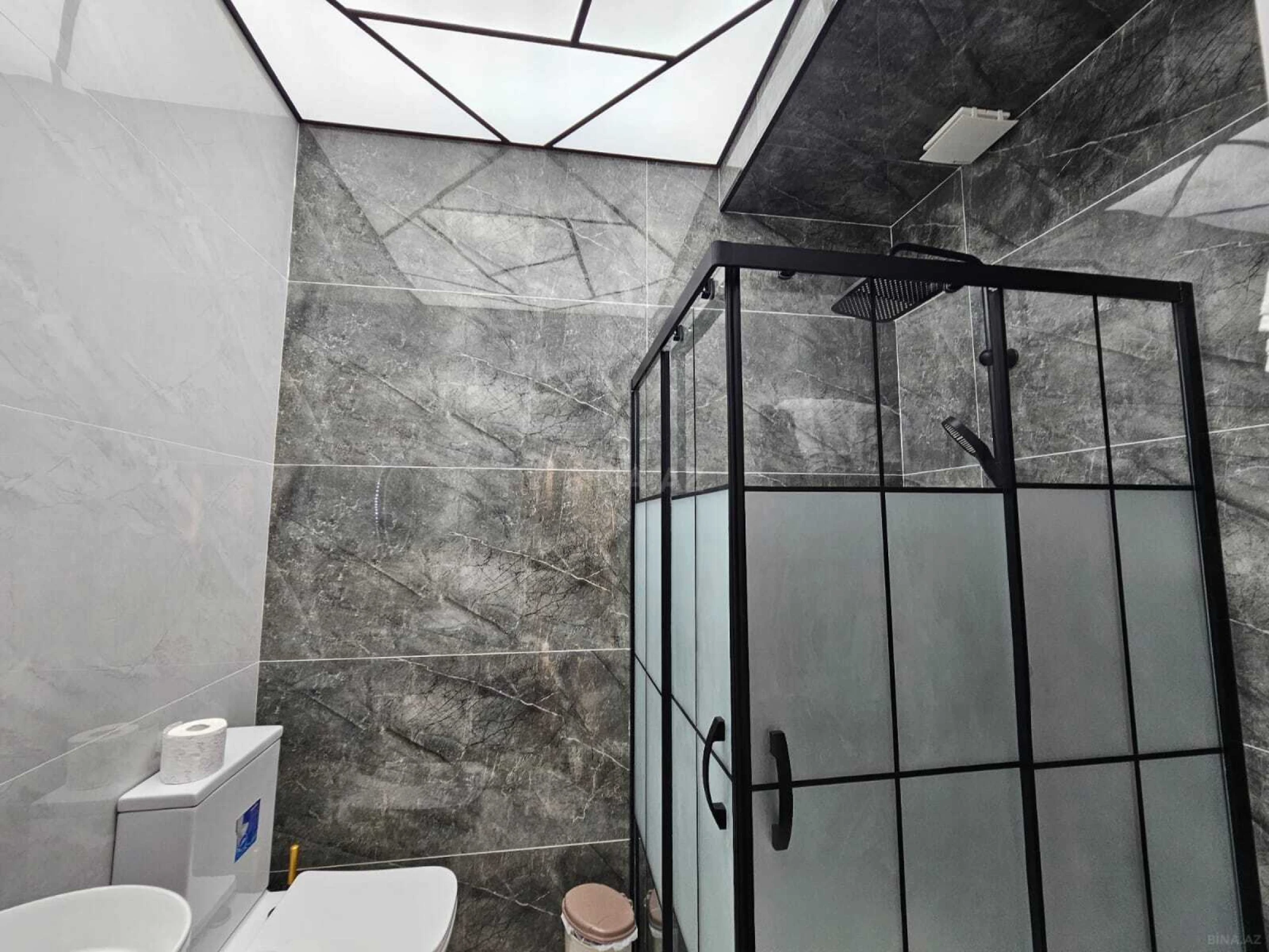 Satılır 2 otaqlı mənzil 55 m²