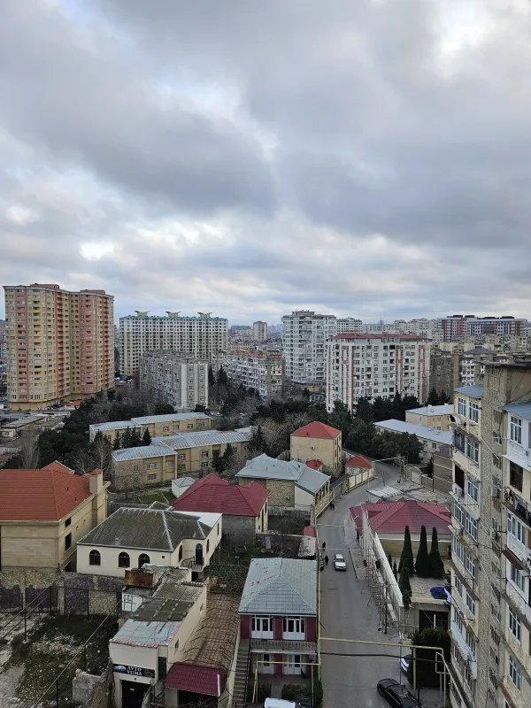 Satılır 2 otaqlı mənzil 56 m²