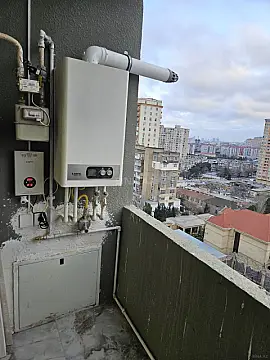 Satılır 2 otaqlı mənzil 56 m²