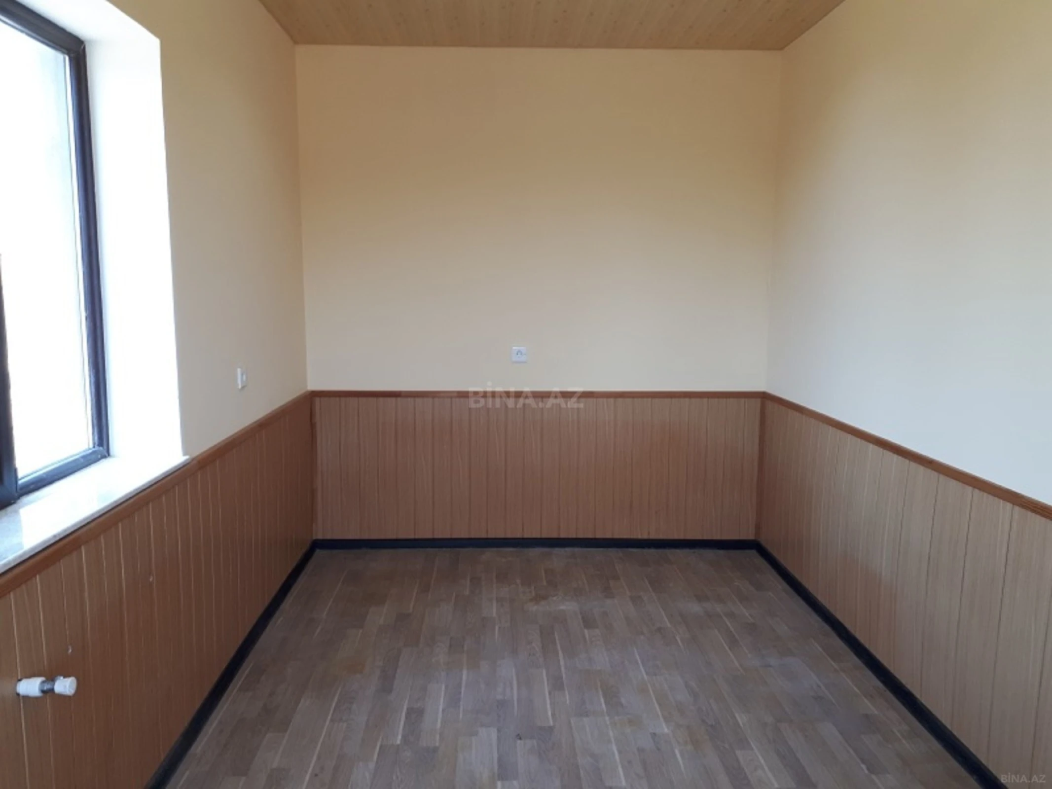 Satılır torpaq sahəsi 10 m²