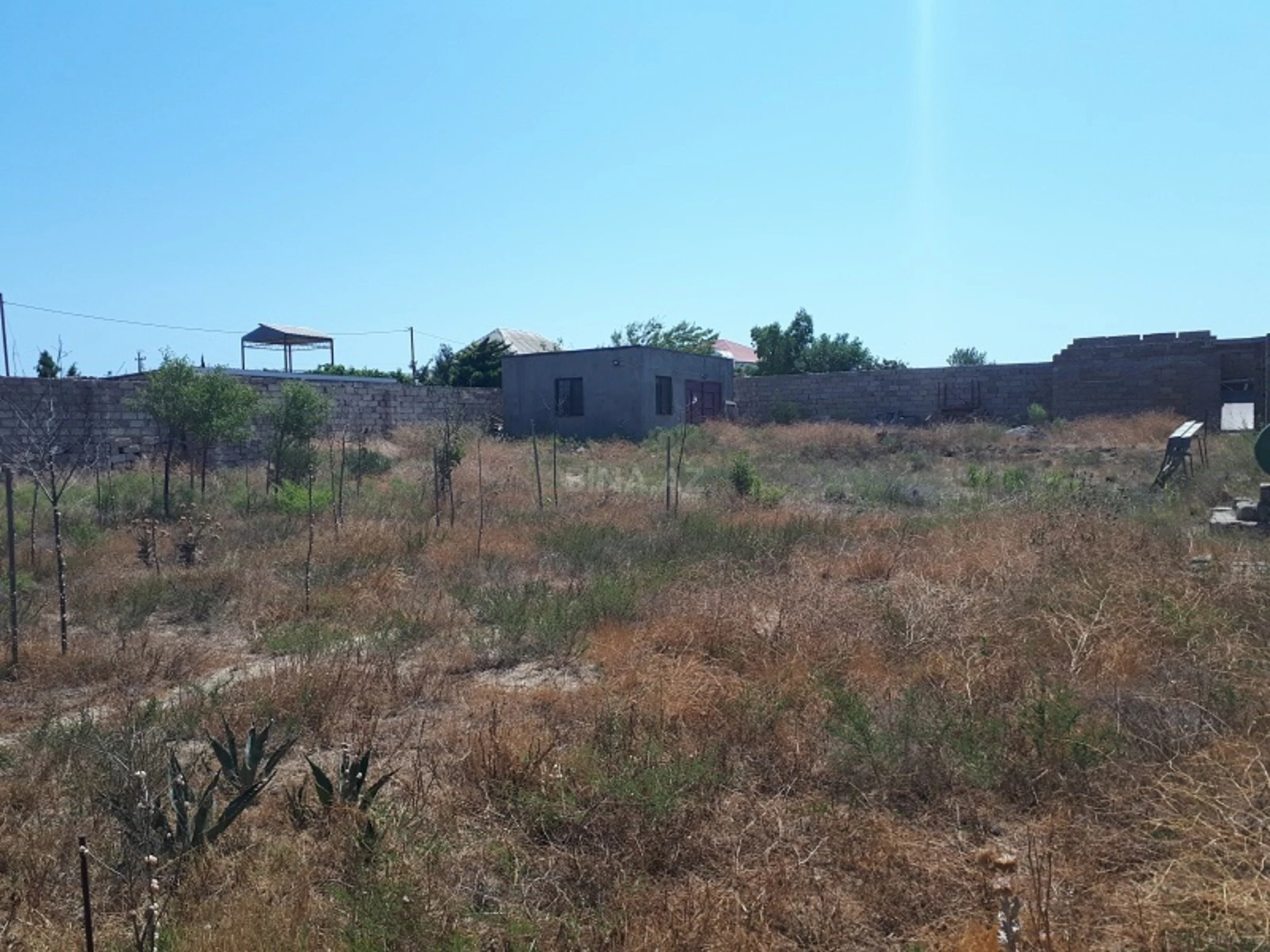 Satılır torpaq sahəsi 10 m²