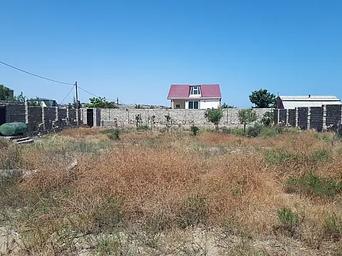 Satılır torpaq sahəsi 10 m²