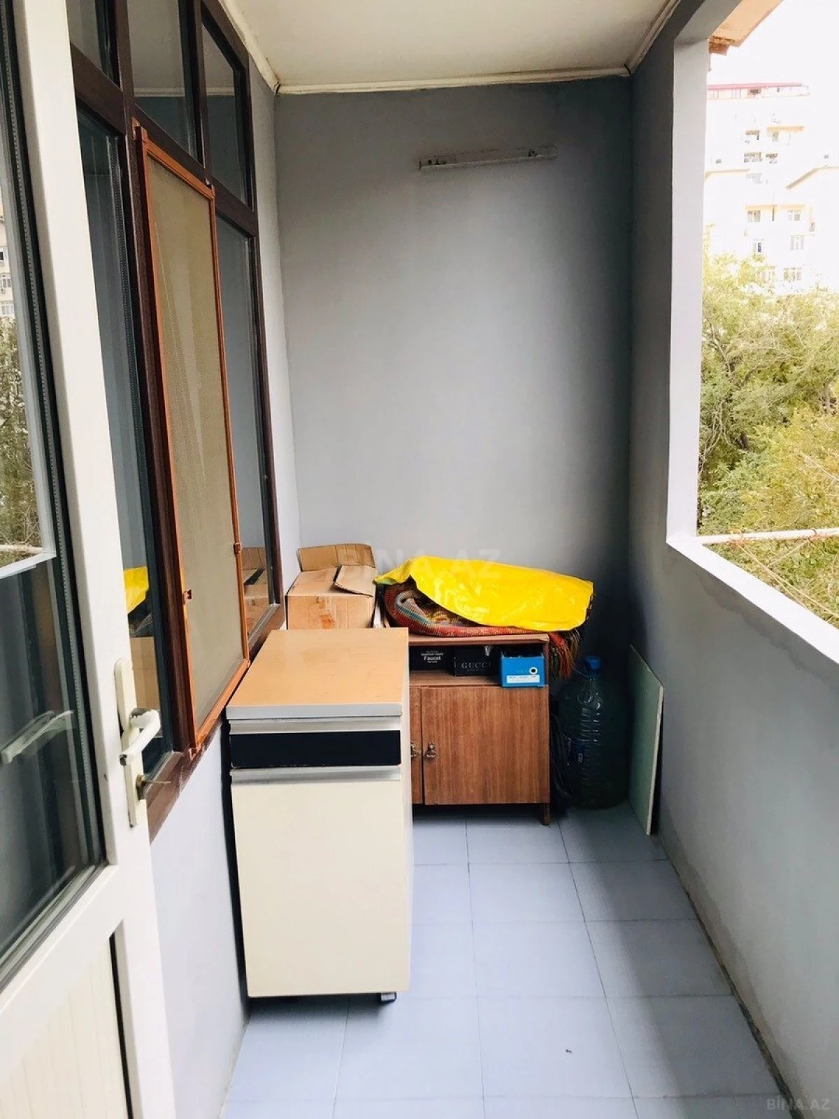 Satılır 4 otaqlı mənzil 105 m²
